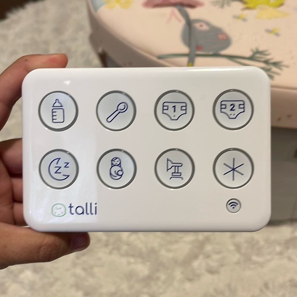 TALLI Baby Tracker